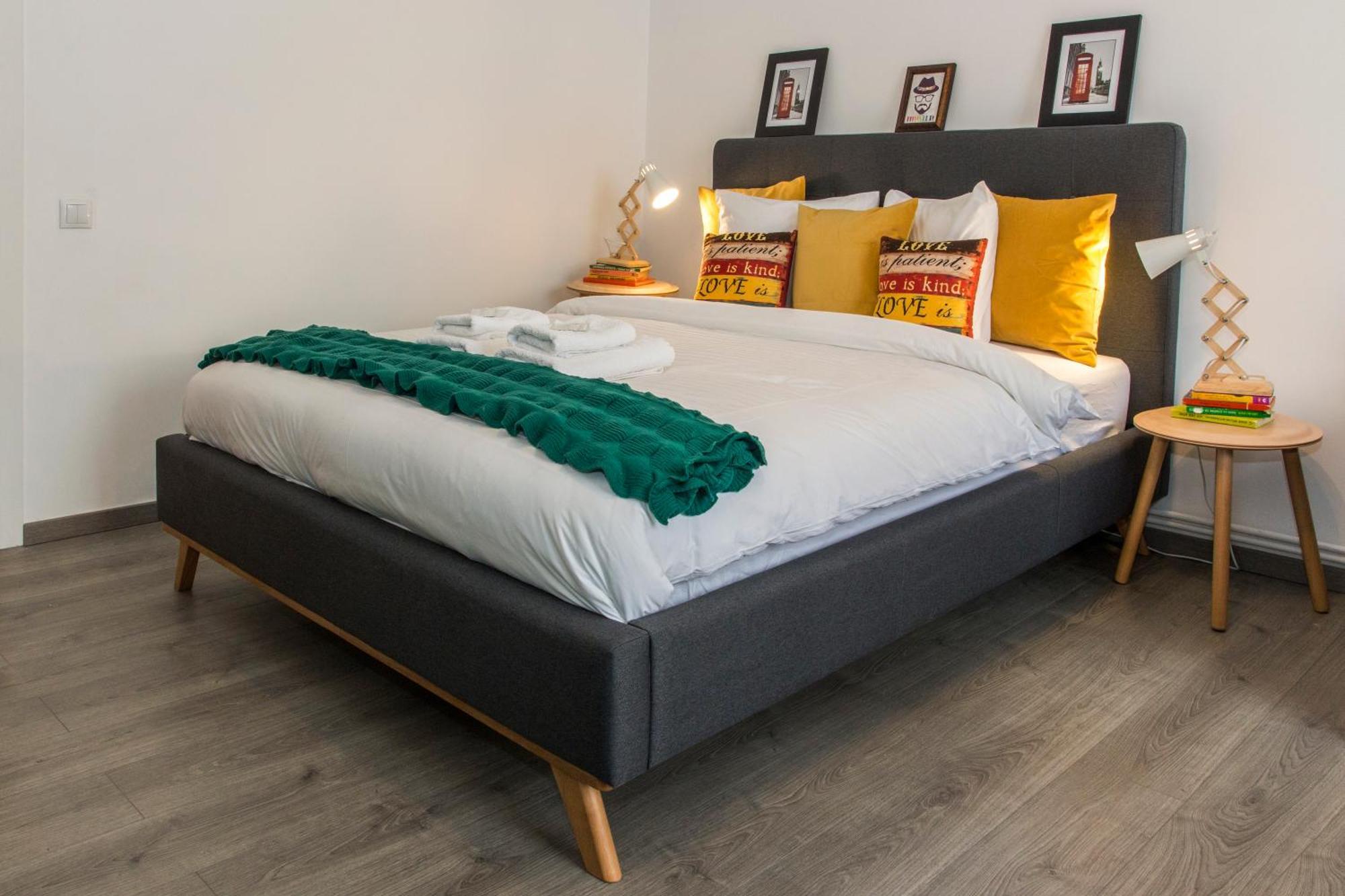 Old Town Premium Apartment By Mrg Bucureşti Ngoại thất bức ảnh