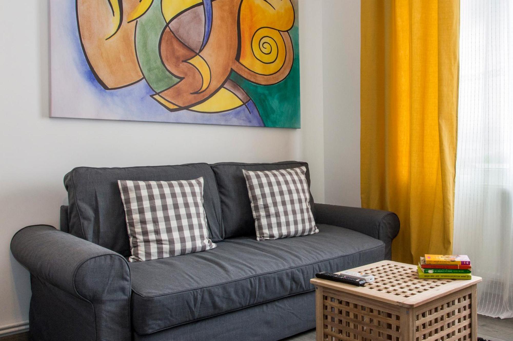 Old Town Premium Apartment By Mrg Bucureşti Ngoại thất bức ảnh